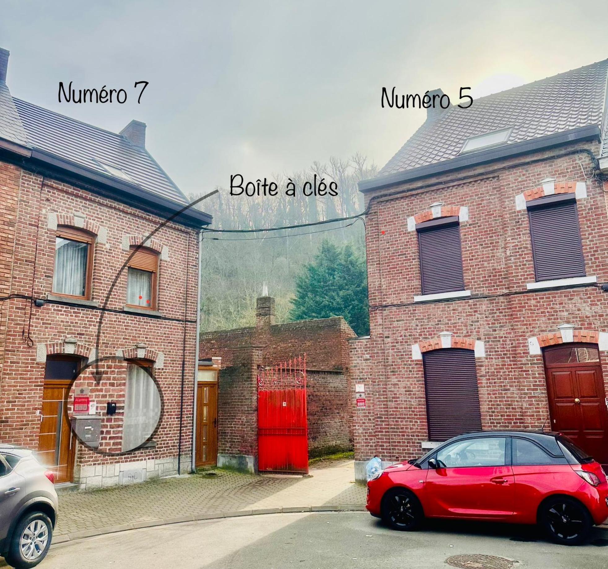 Chambre Et Sdd Privees Dans Une Maison Partagee Avec Des Residents Mons Kültér fotó